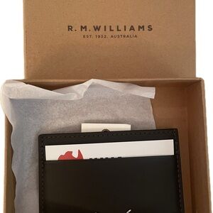 R.M. Williams Sleek Black Leather Card Holder